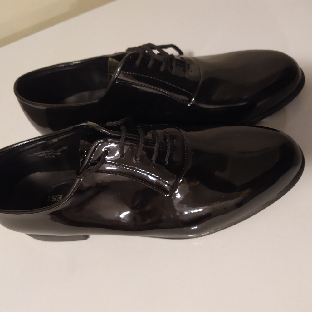 Lord West men's patent leather shoes size 9.5M